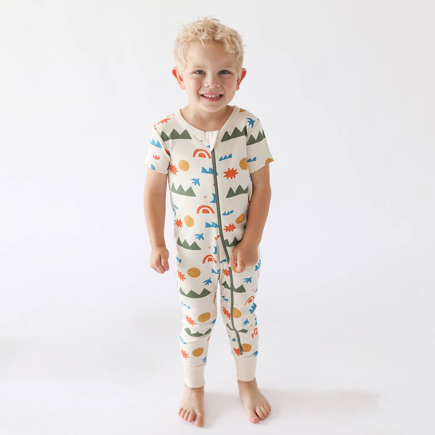 Signature Print '2-Way' Zip Romper - Short Sleeve: Oh Canada / 6-12 Months