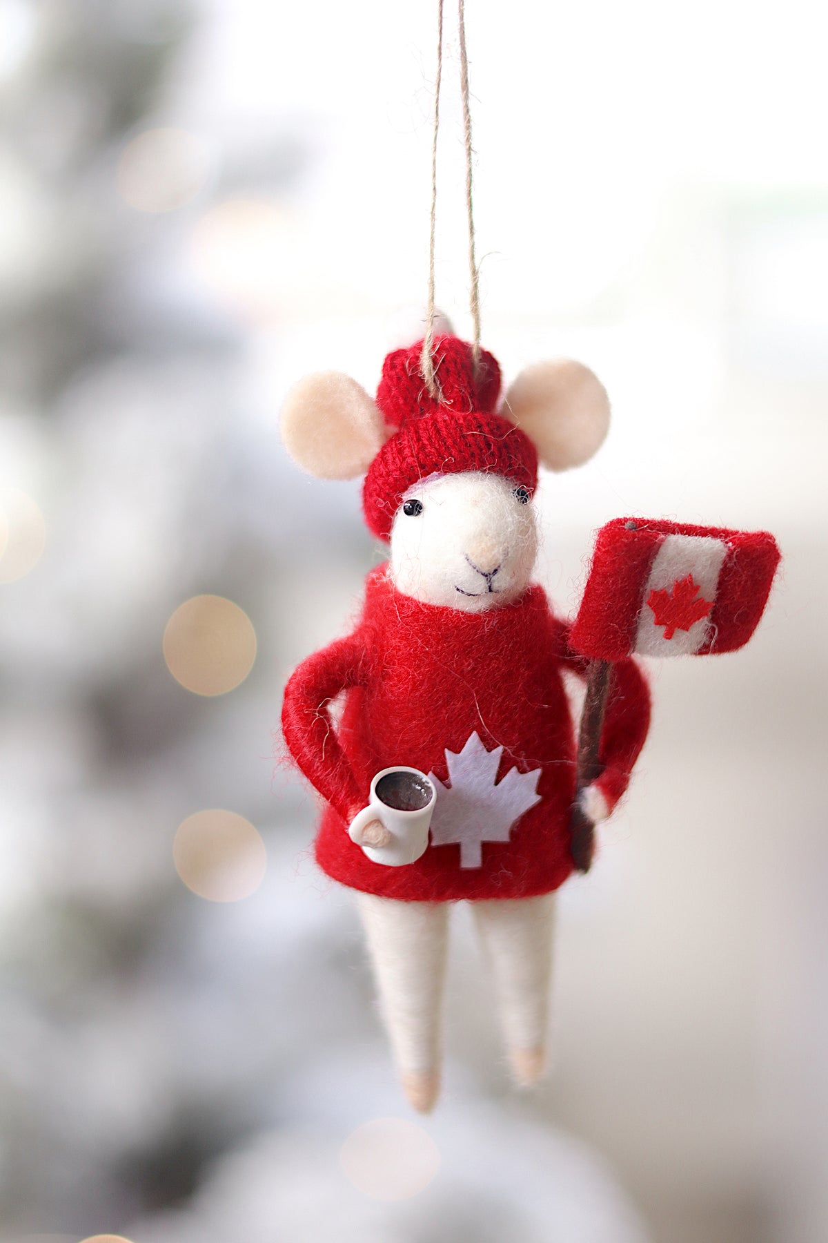 Mouse Cozy Canuck