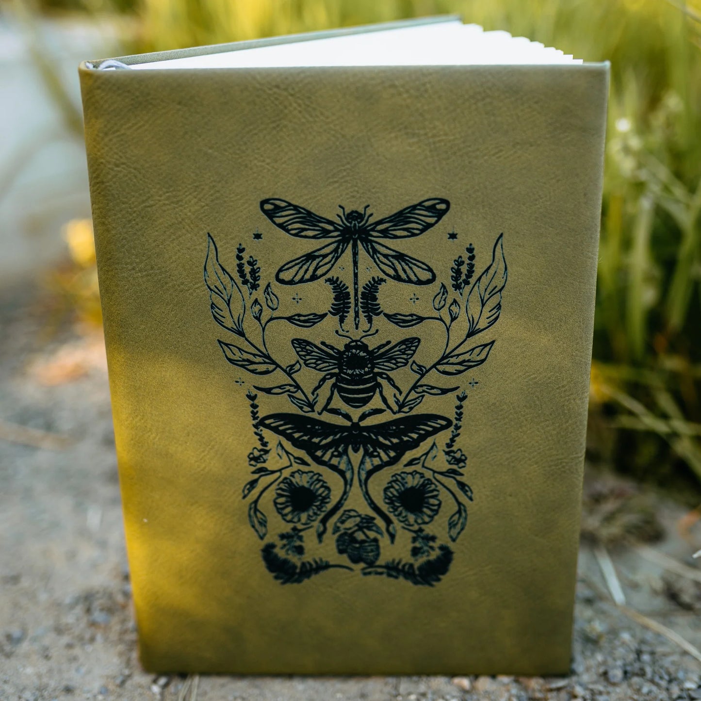 Flying Fauna Journal