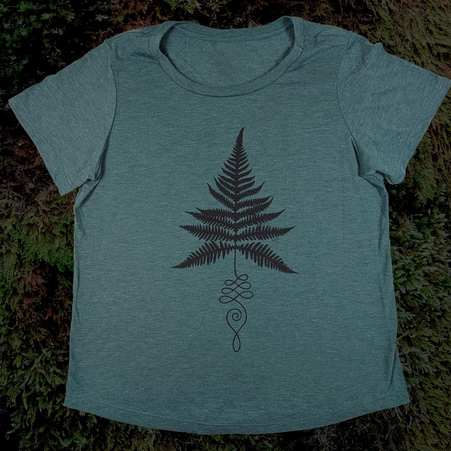 Unalome Fern Scoop Neck Women’s T-shirt