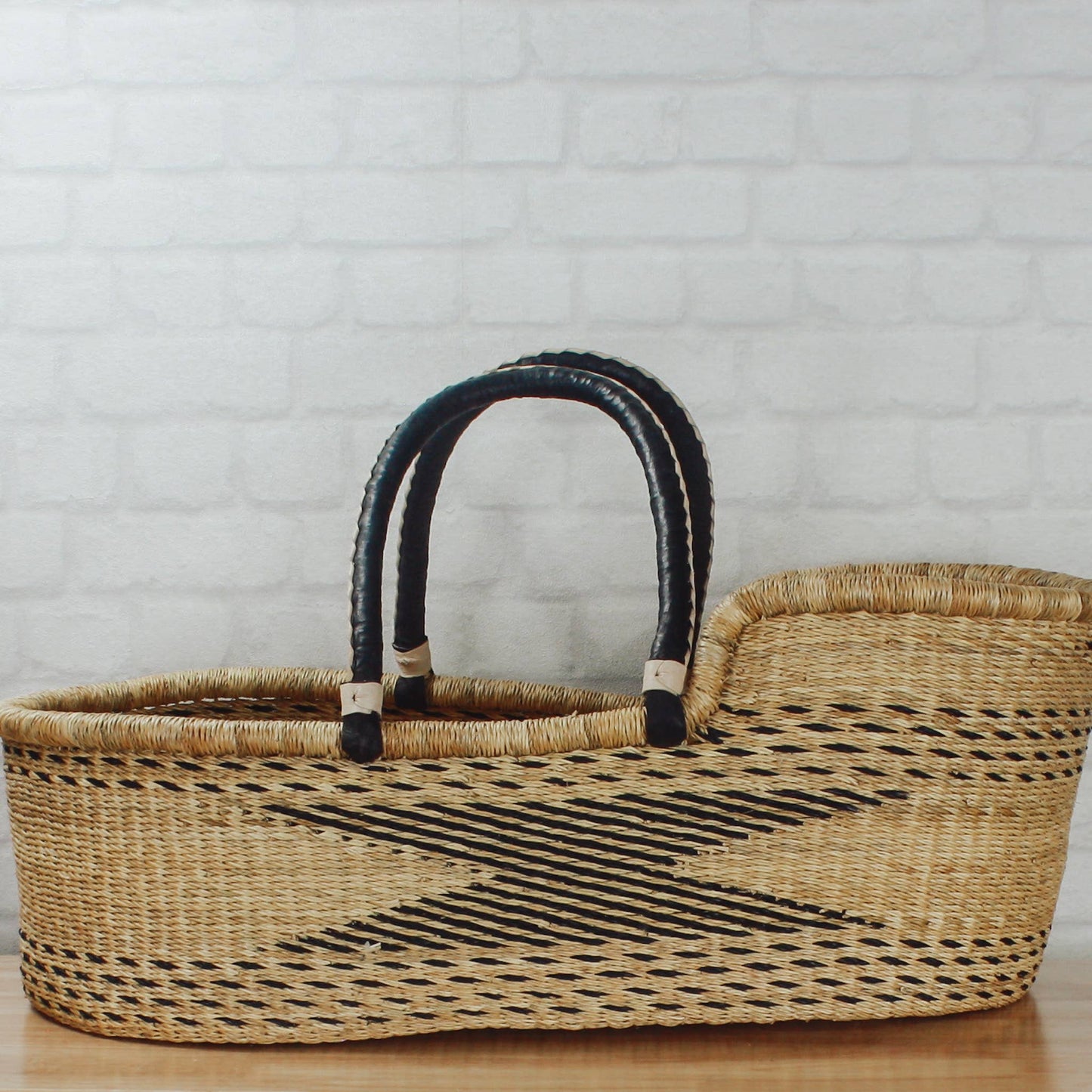 Moses Basket/Basinet