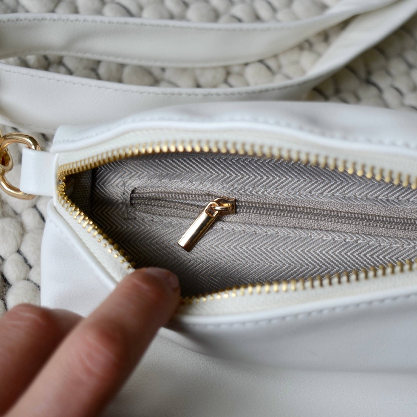 Crossbody bag Tan