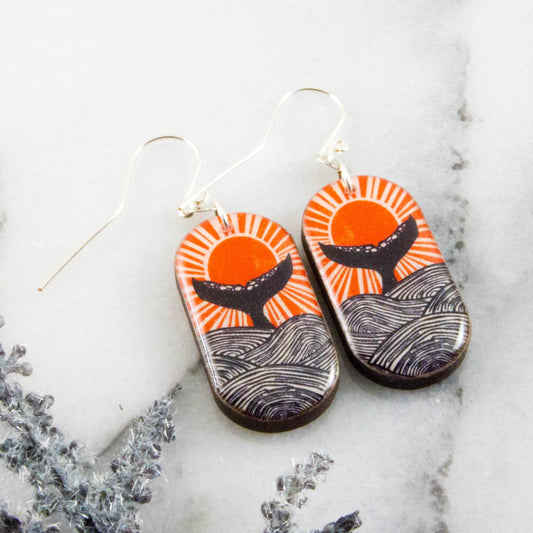 Retro Whale Tail Oblong Earrings