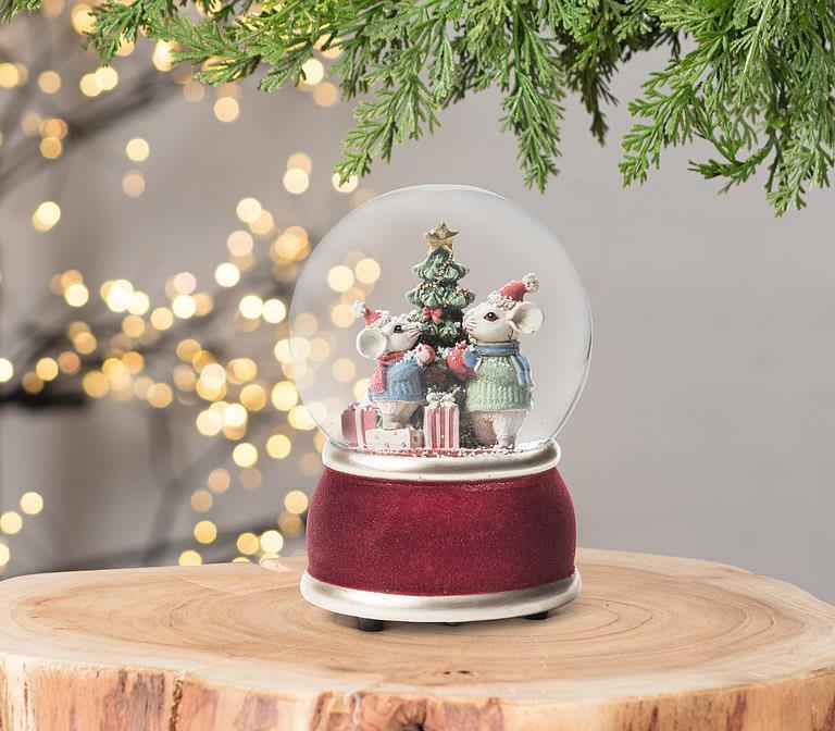 Snowglobe Mice Tree Med