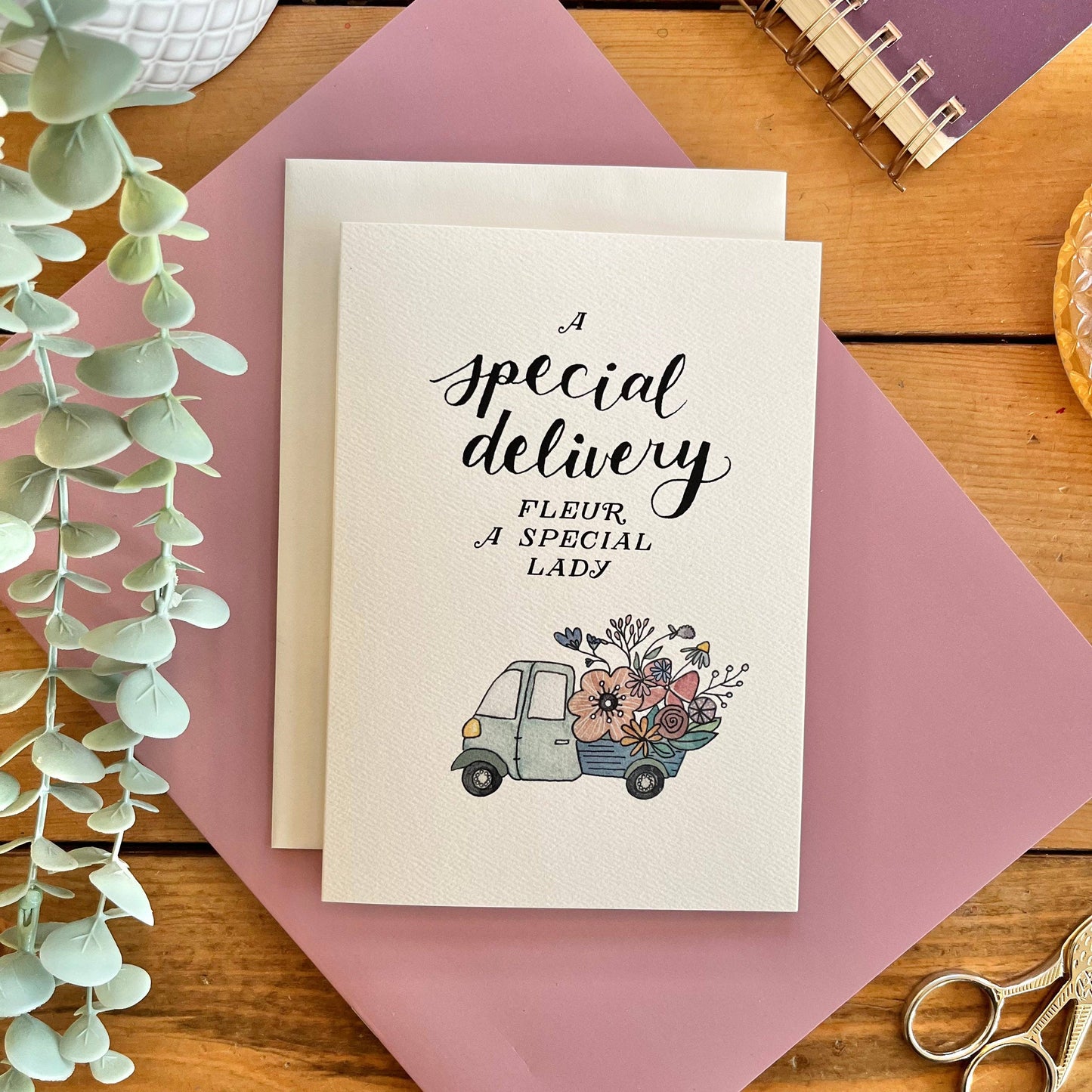 Mom – “A Special Delivery Fleur A Special Lady” Flower Card