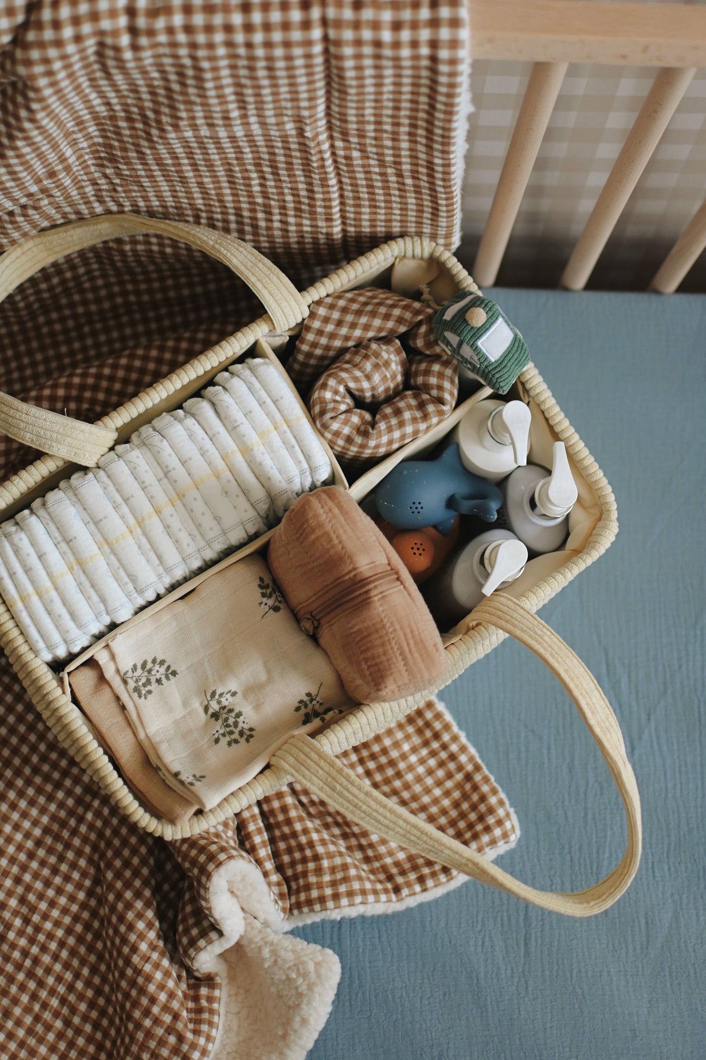 Diaper caddy - Cream