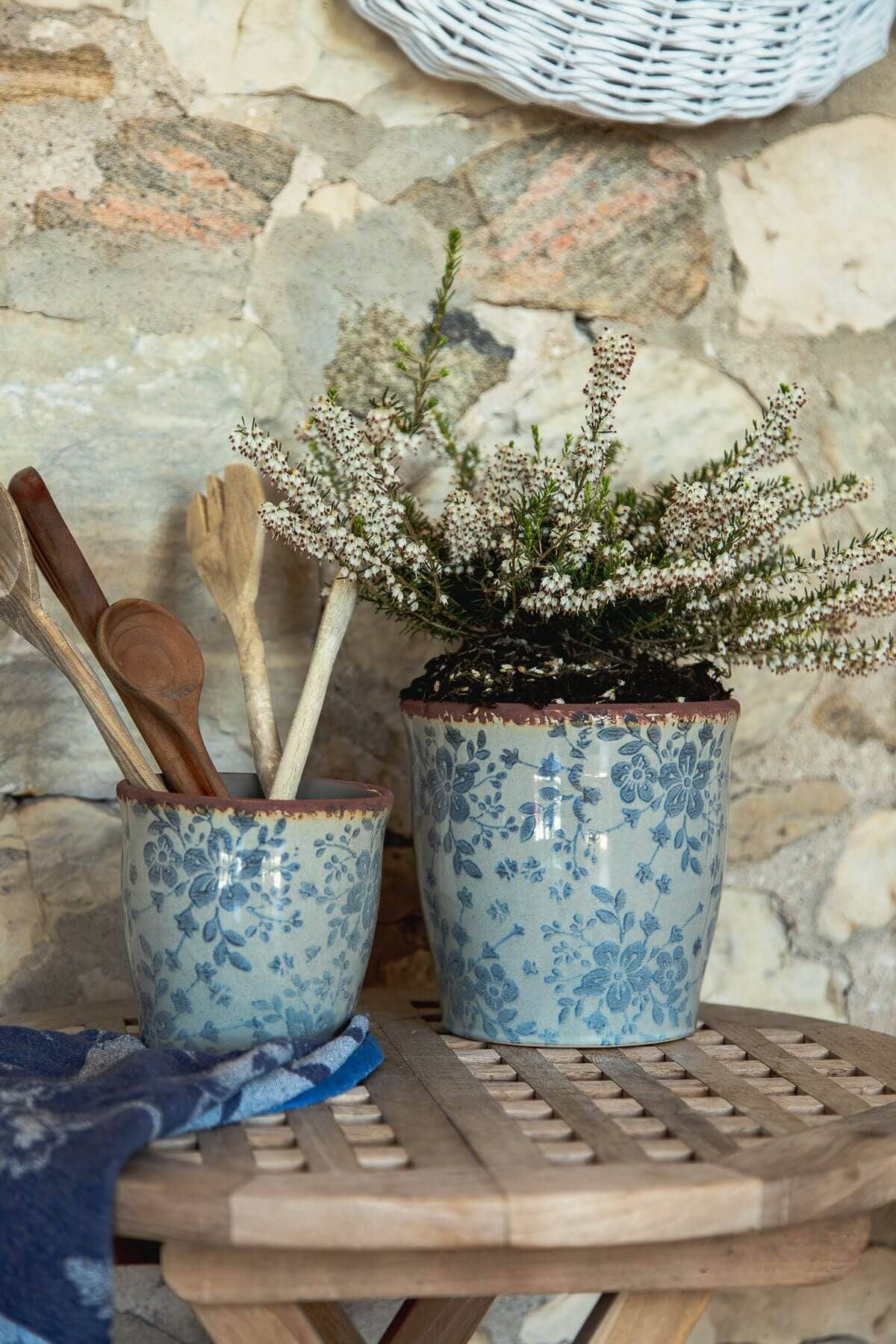 5 INCH POT WITH BLUE FLORAL PATTERN