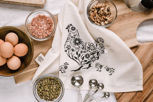 Chicken Tea Towel / Chicken Decor / Chicken kitchen Towel