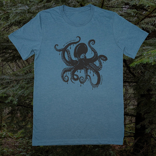 Giant Pacific Octopus Unisex T-shirt