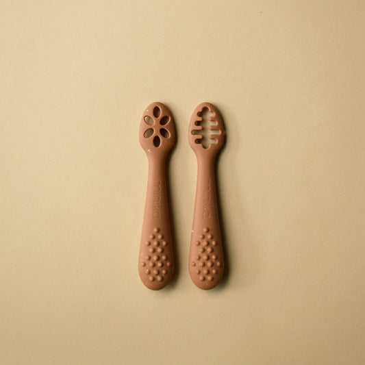 Learning spoons - Almond