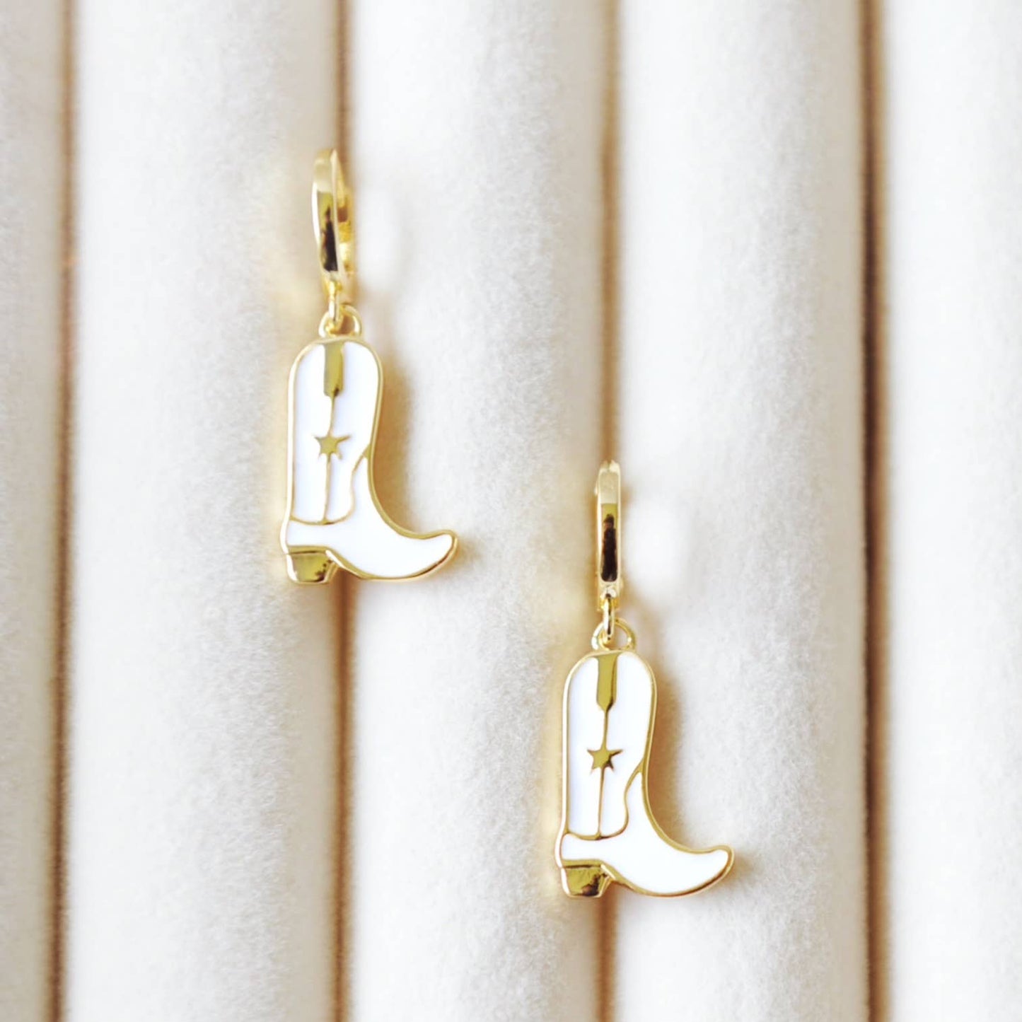 Kataleya Cowboy Boot Necklace 