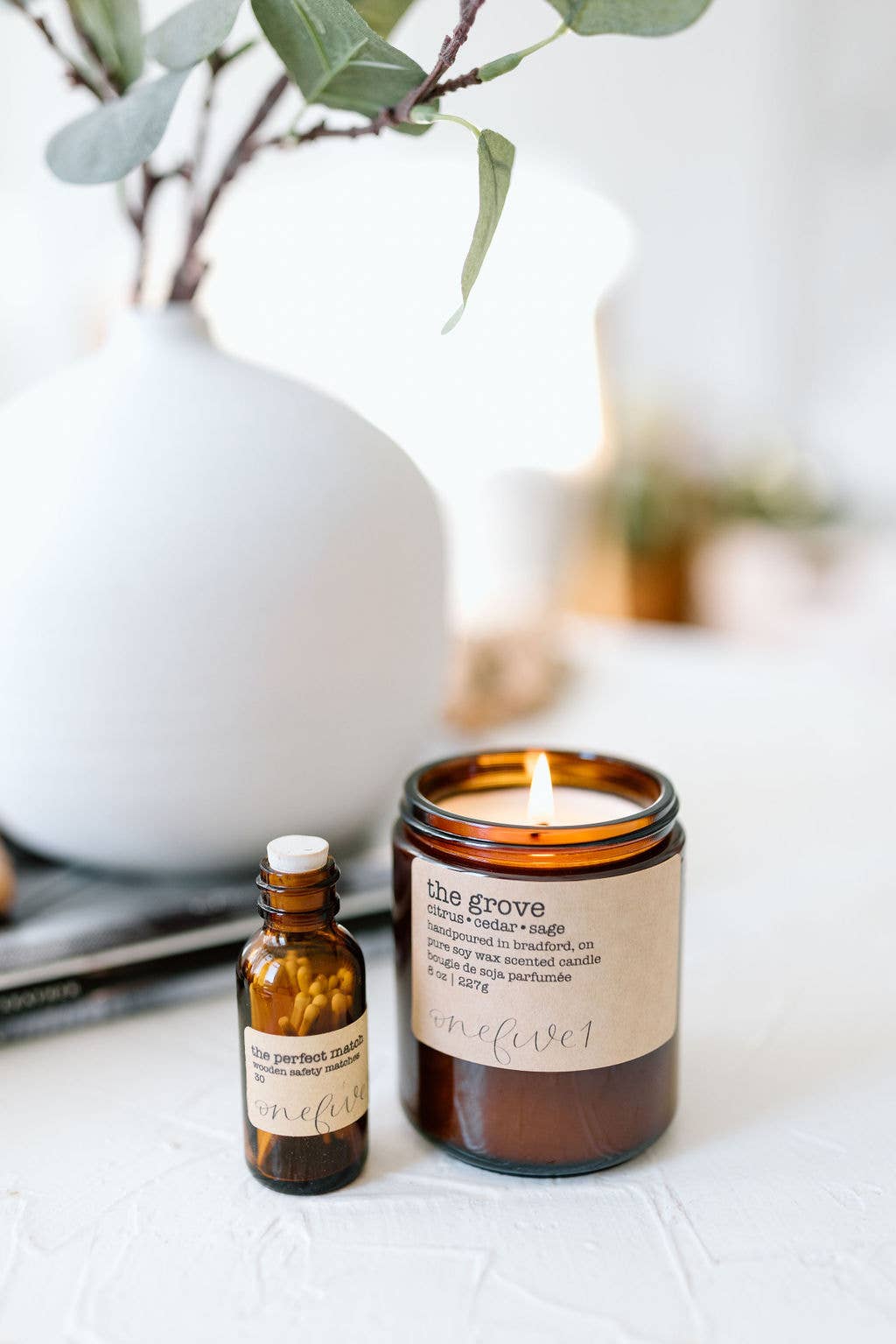 The grove - soy wax candle SPRING FRESH CITRUS