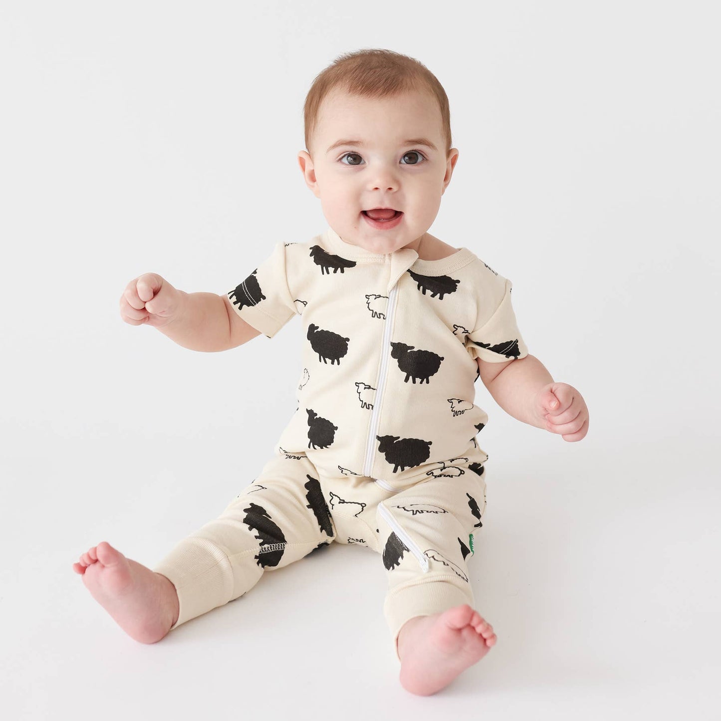 Signature Print '2-Way' Zip Romper - Short Sleeve