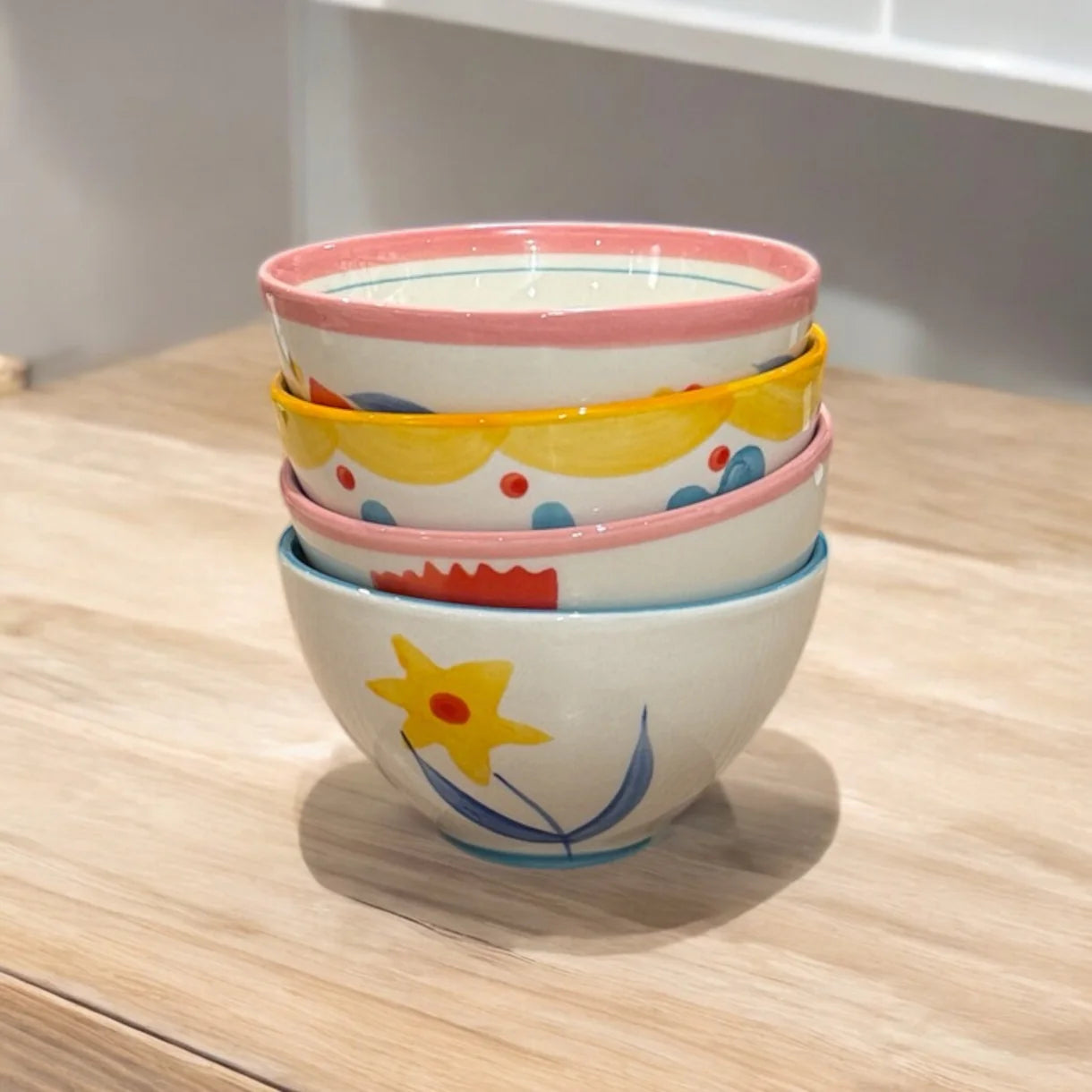 Stoneware Set of 4 Flower Bowls