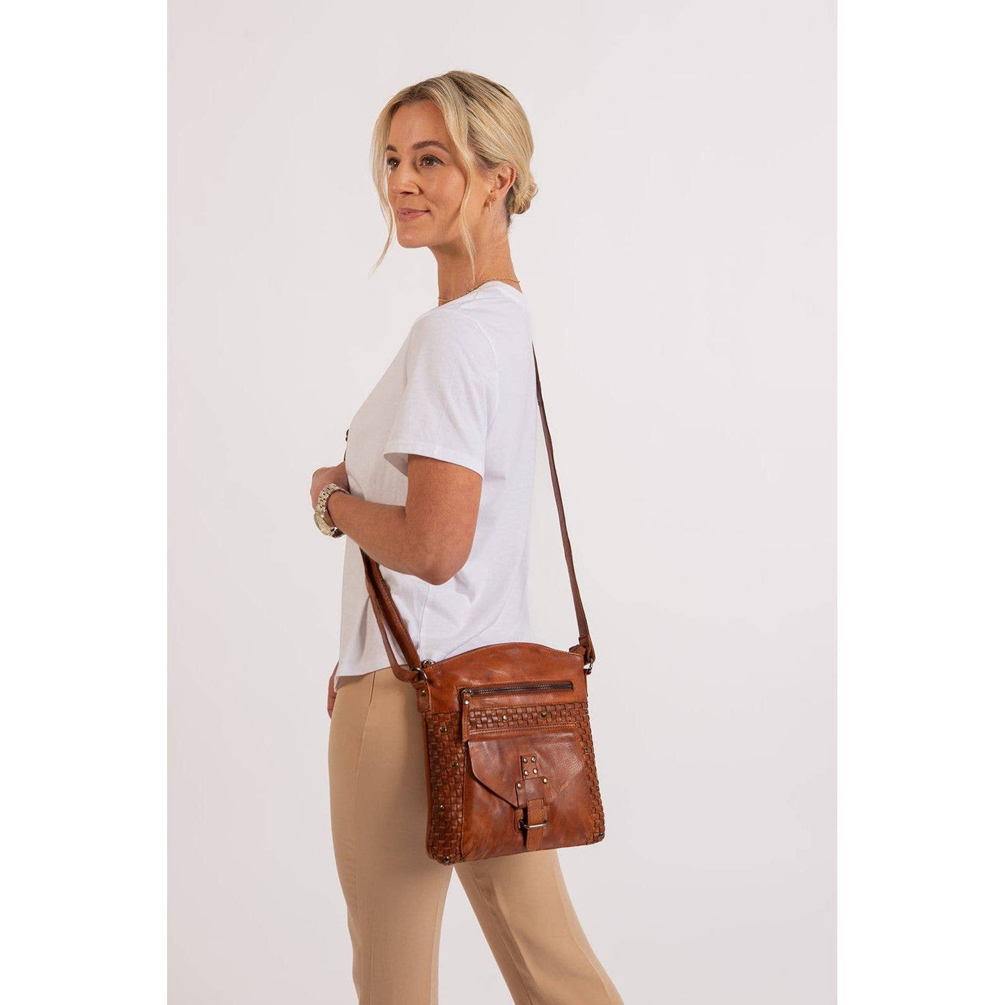 Leather Elsa Shoulder Bag -WS005